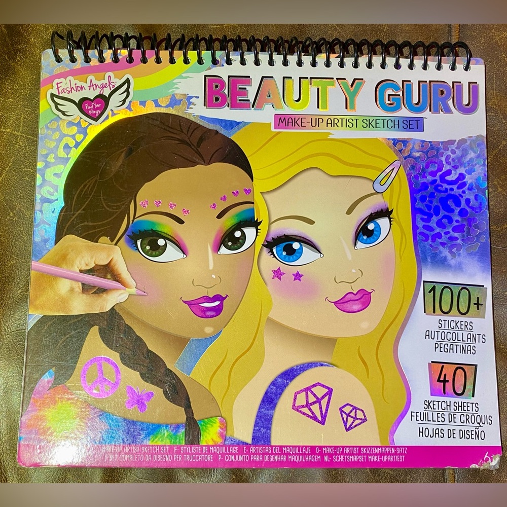 Beauty Guru Make-Up Artist Sketch Set - Multicolor